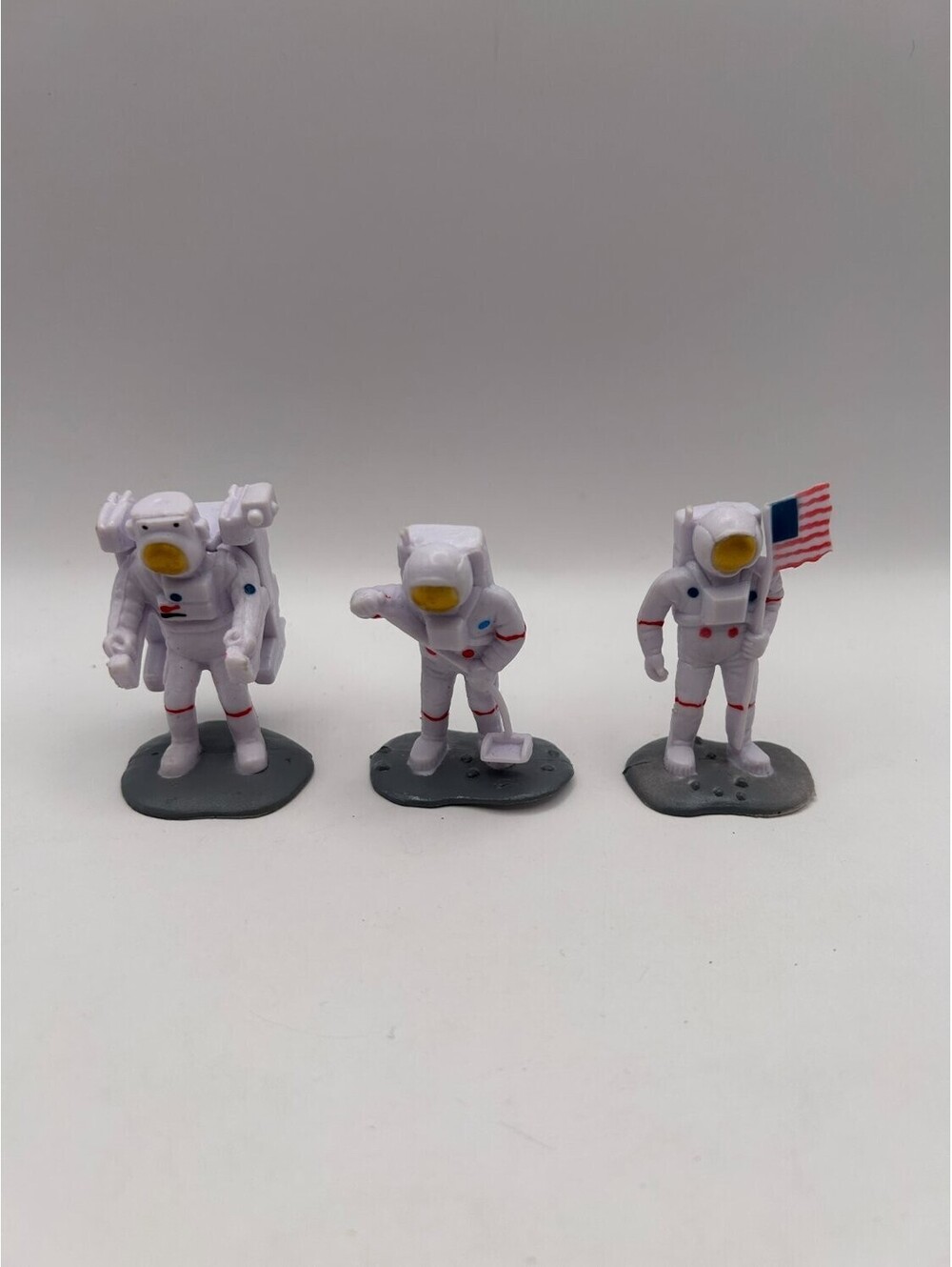 K&M International Astronaut Mini Figurines Lot of 3 Flag Shovel Lunar Bases